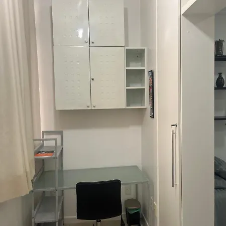 Fioravante'S Apartment 2-3